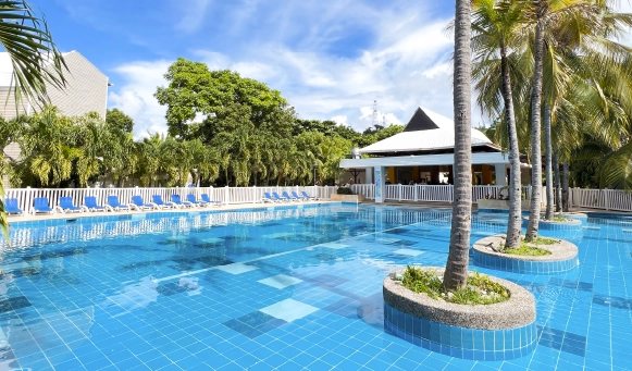 On Vacation Ecuador - Destino San Andr&eacute;s Hotel Cove Vista Piscina