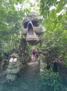 On Vacation Ecuador - Hotel Ton&eacute; lugares tur&iacute;sticos Cueva Morgan