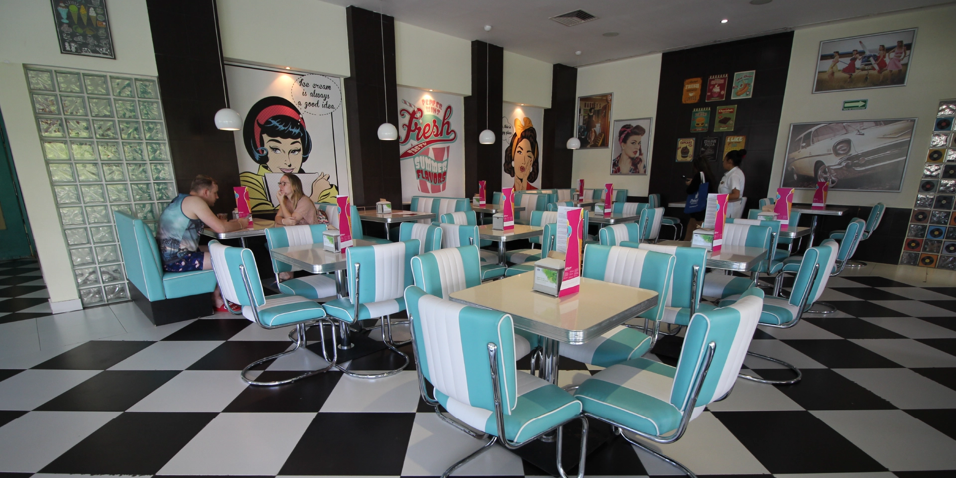 on-vacation-colombia-destination-cancun-hotels-princess-restaurant-01