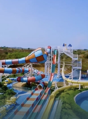 Un espacio que combina arte, cultura y la posibilidad de organizar eventos corporativos de alto nivel.
Costo adicional
CENTRO RECREACIONAL TAKURICA