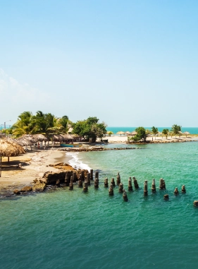 Disfruta de playas de arena blanca, aguas cristalinas y una experiencia de lujo sin igual. Rel&aacute;jate y d&eacute;jate llevar por la magia del Caribe.
Costo adicional
PLAYAS DE TOL&Uacute;
