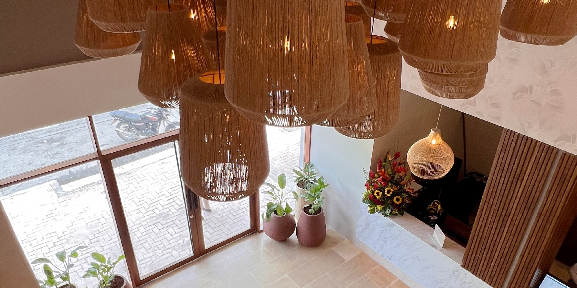 On Vacation Colombia national destination San Andres - Hotel Caribbean - entrance door