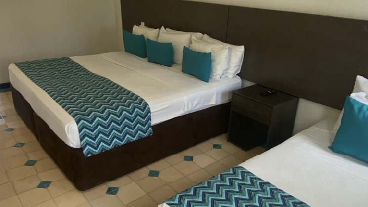 On Vacation Colombia - Destino San Andres Hotel Cove habitaci&oacute;n cuadruple