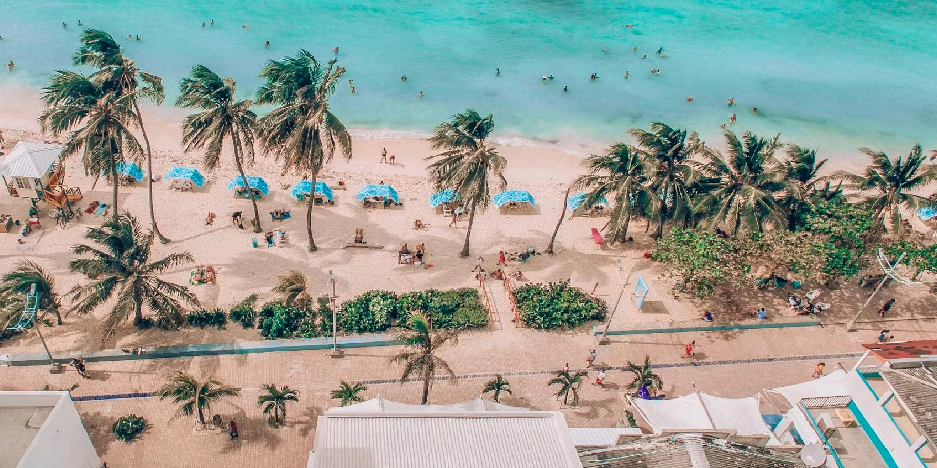On Vacation Colombia destino nacional San Andr&eacute;s - Hotel Portobelo Beach playa y mar