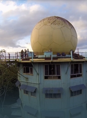 Es  una base excepcional para avistar p&aacute;jaros neotropicales y otros viajes de la naturaleza neotropical
Costo adicional
CANOPY TOWER