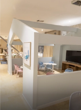 Juegos y recreaci&oacute;n para todas las edades durante el d&iacute;a.
Actividades l&uacute;dicas diurnas (10:00 am a 6:00 pm)