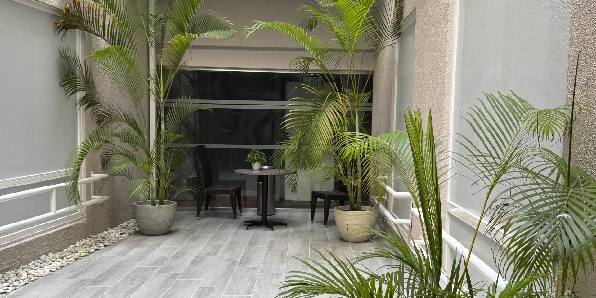 on-vacation-colombia-destino-santo-domingo-hotel-novus-plaza-hodelpa-restaurante-1920x960px_3