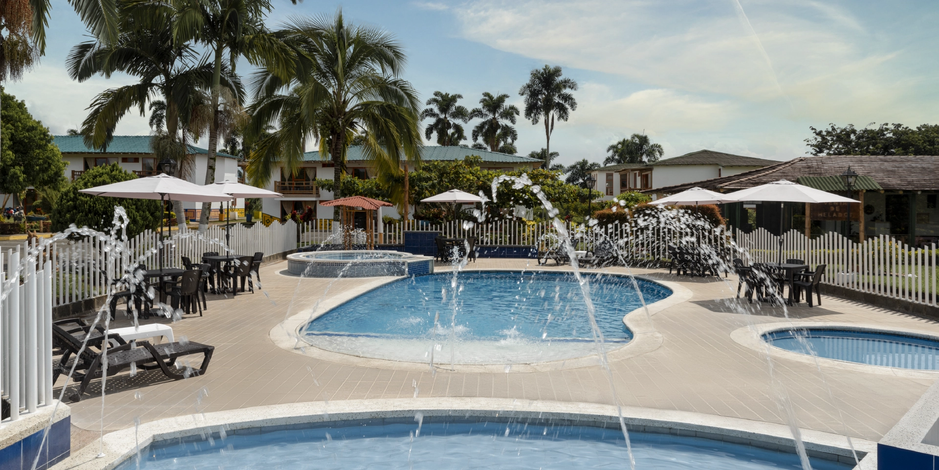 on-vacation-colombia-destino-hotel-la-aldea-1920x960-7