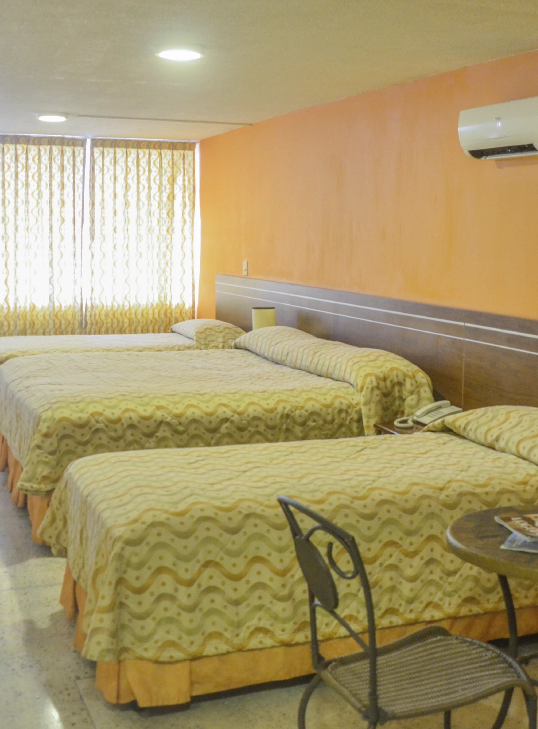 3 camas sencillas, capacidad: 3 personas
Estandar Triple