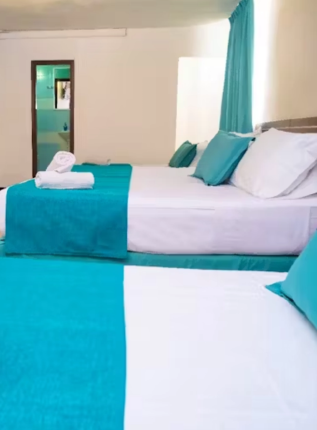 2 camas sencillas. capacidad: 2 personas
Est&aacute;ndar twin