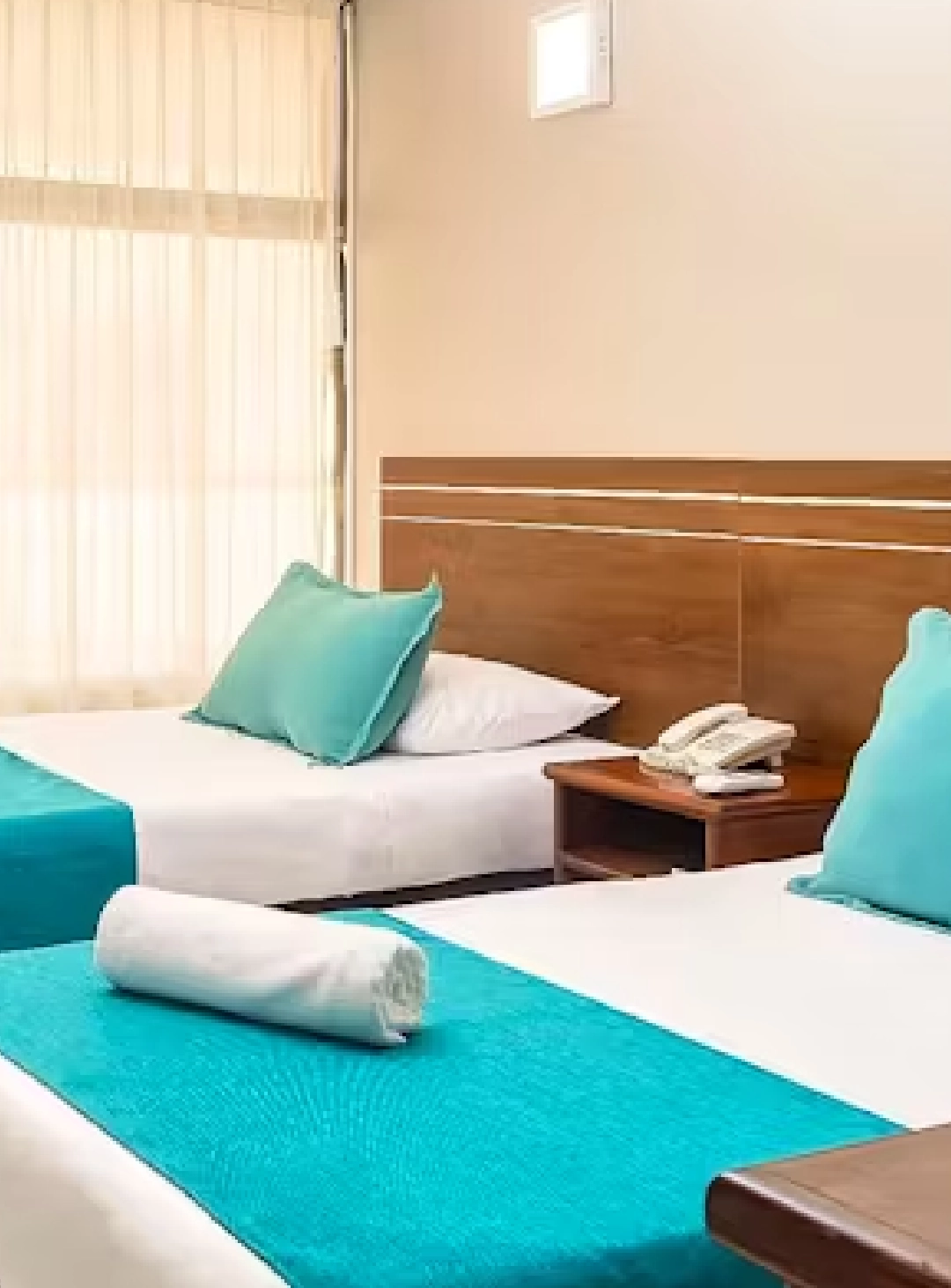 2 camas sencillas. capacidad: 2 personas
Est&aacute;ndar twin