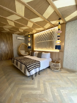 Hotel Wayira
La Guajira
Ver m&aacute;s
Piscina privada, sauna y lujo total. Vive Wayira con el confort de una suite presidencial.
Suite Presidencial &ndash; Hotel Wayira