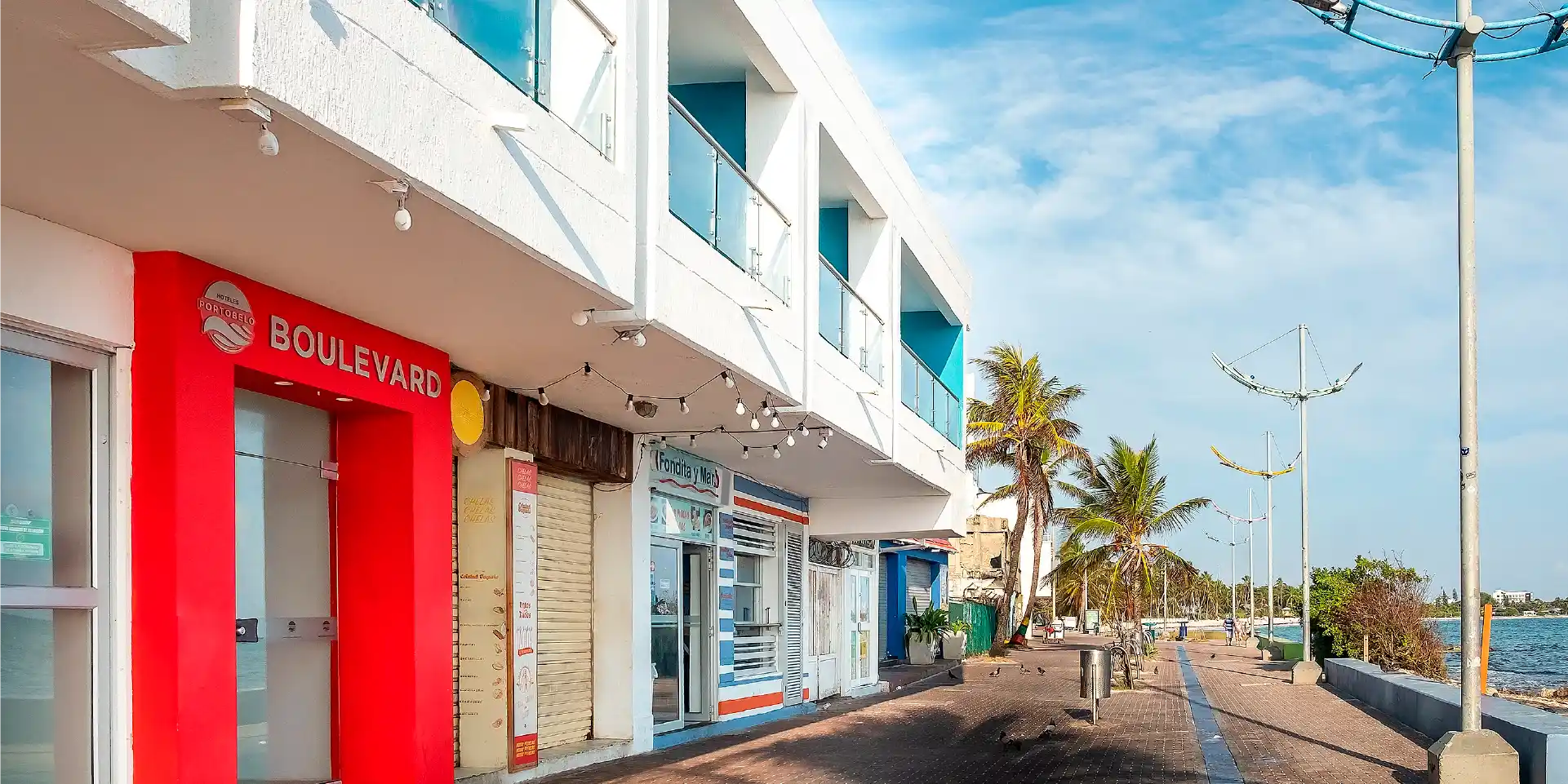 on-vacation-colombia-destino-san-andres-hotel-portobelo-boulevard-fachada-1920x960_11zon